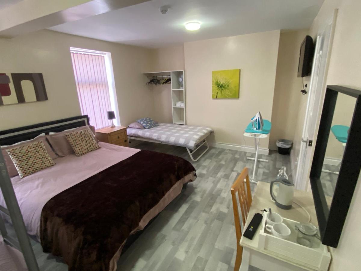 Olive Lodge Μπλάκπουλ Εξωτερικό φωτογραφία